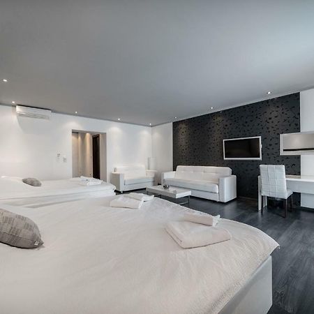 The Suites - Small Luxury Living فوديس المظهر الخارجي الصورة