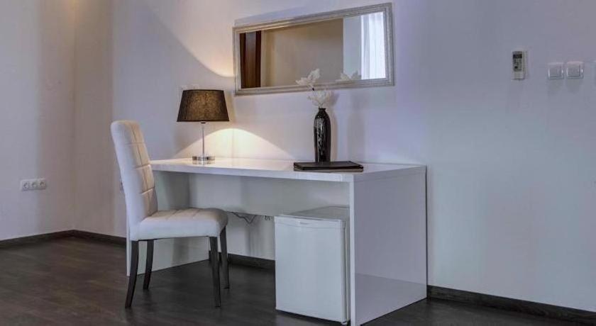 The Suites - Small Luxury Living فوديس المظهر الخارجي الصورة