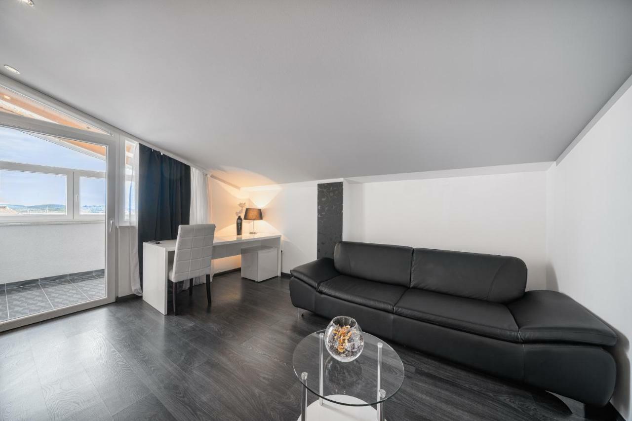 The Suites - Small Luxury Living فوديس المظهر الخارجي الصورة